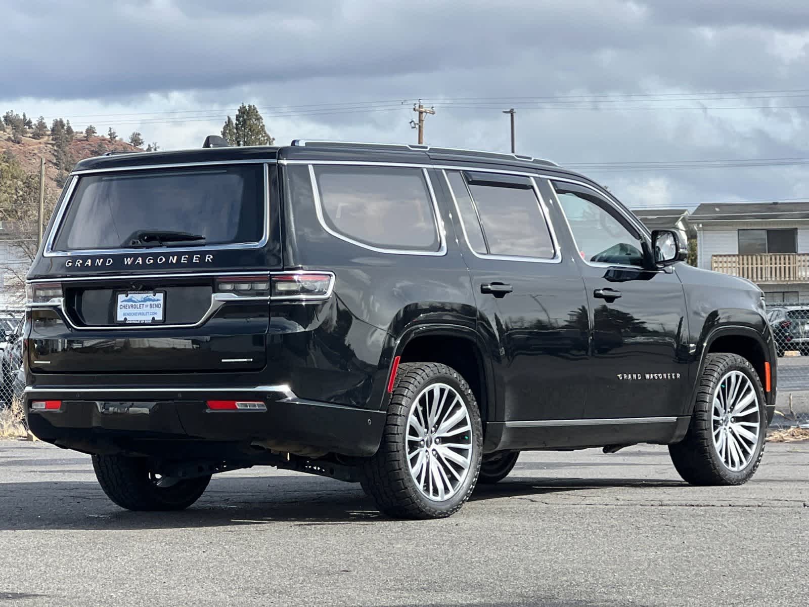 Thumbnail: 2022 Jeep Grand Wagoneer - 2