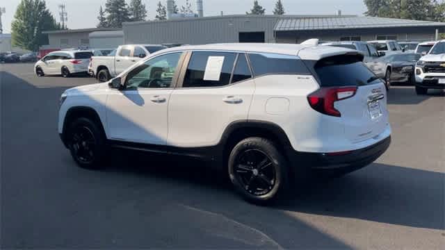 Thumbnail: 2022 GMC Terrain - 6
