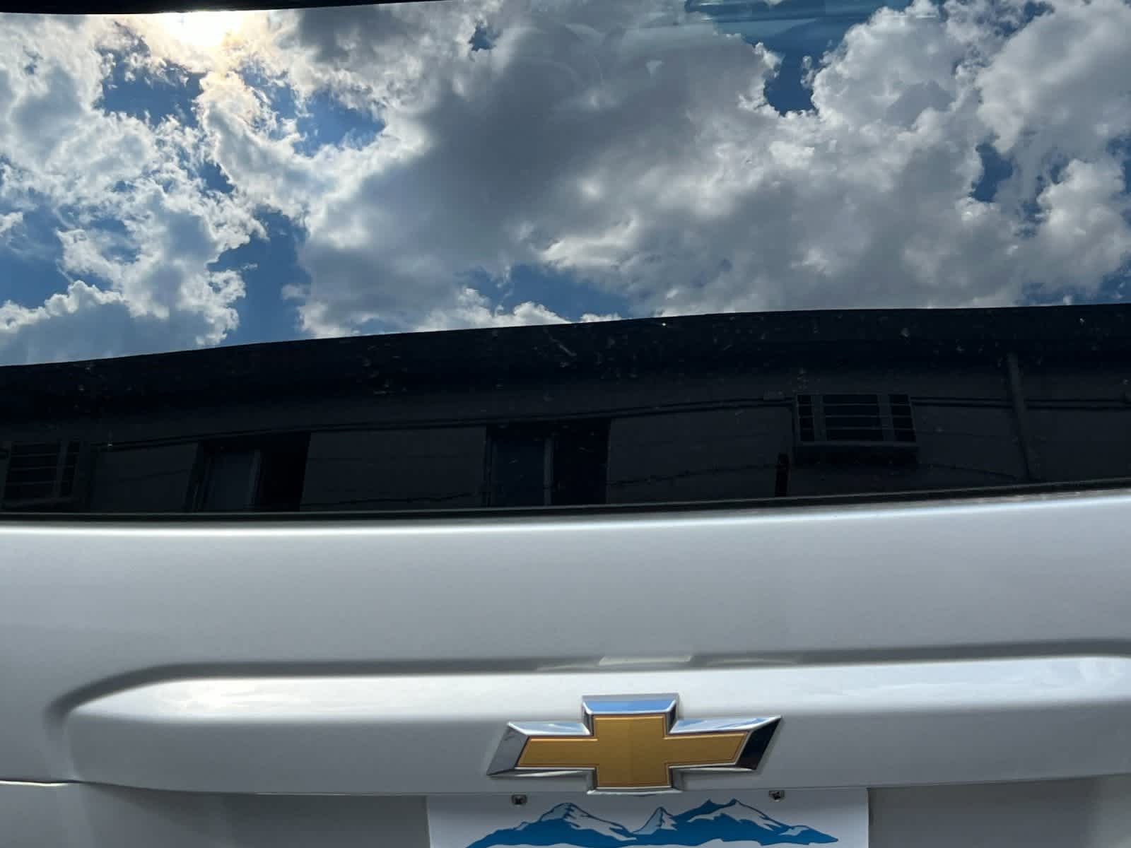 Thumbnail: 2019 Chevrolet Tahoe - 4