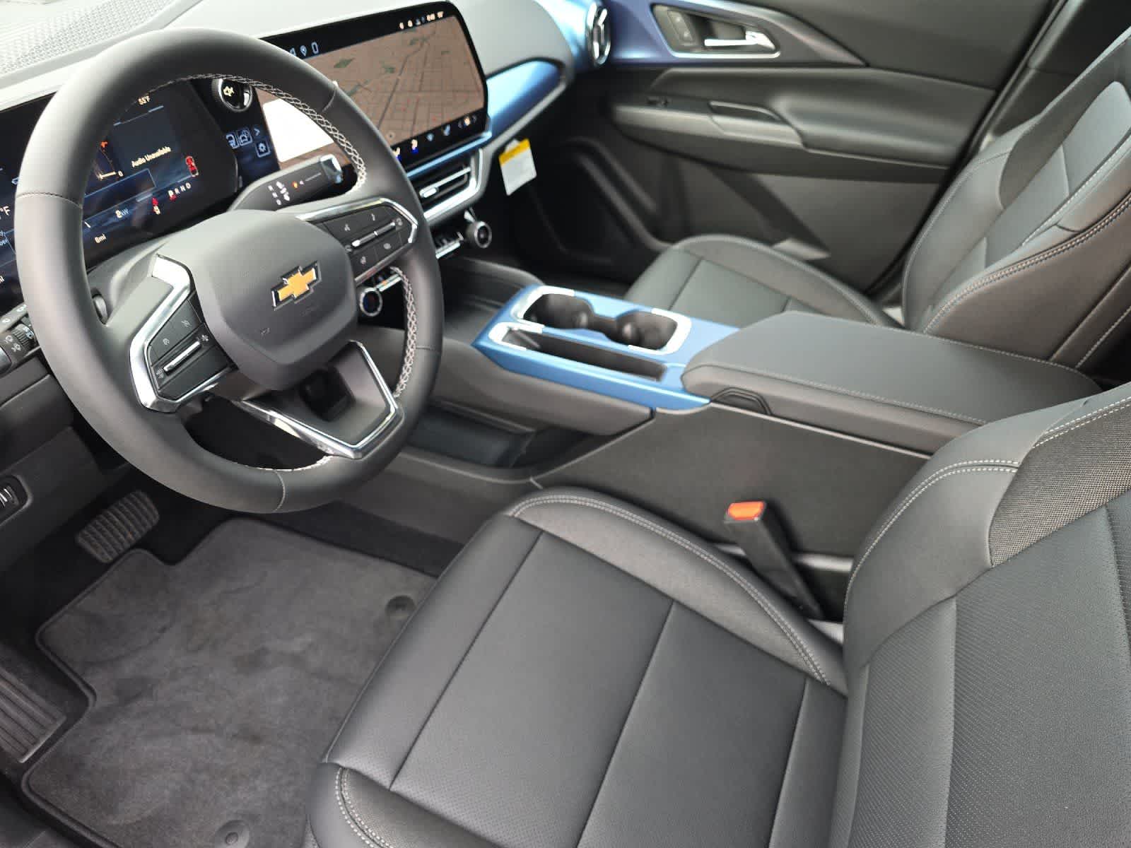 Thumbnail: 2026 Chevrolet Equinox - 11