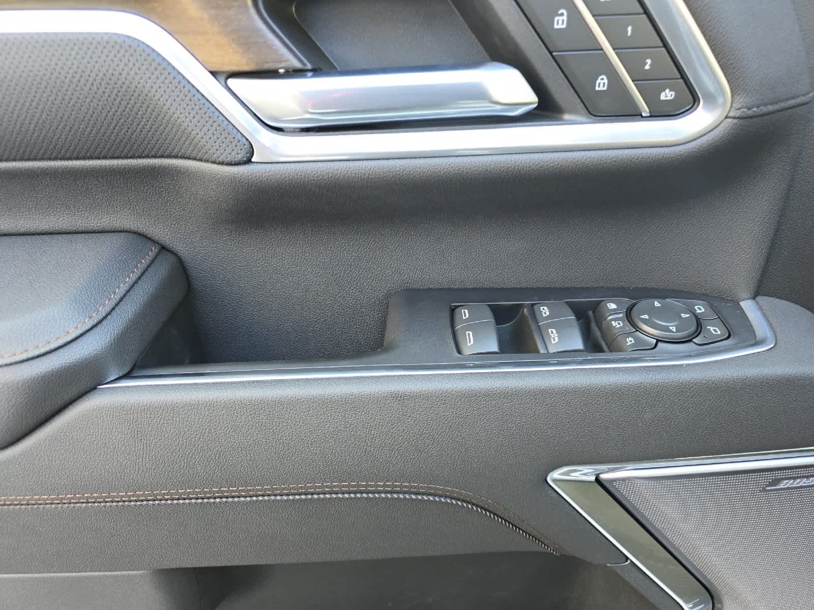 Thumbnail: 2026 Chevrolet Silverado 3500 - 12