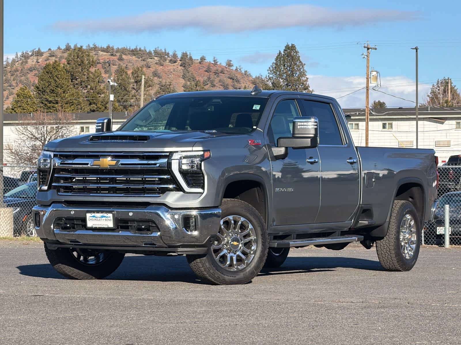 Thumbnail: 2026 Chevrolet Silverado 3500 - 1
