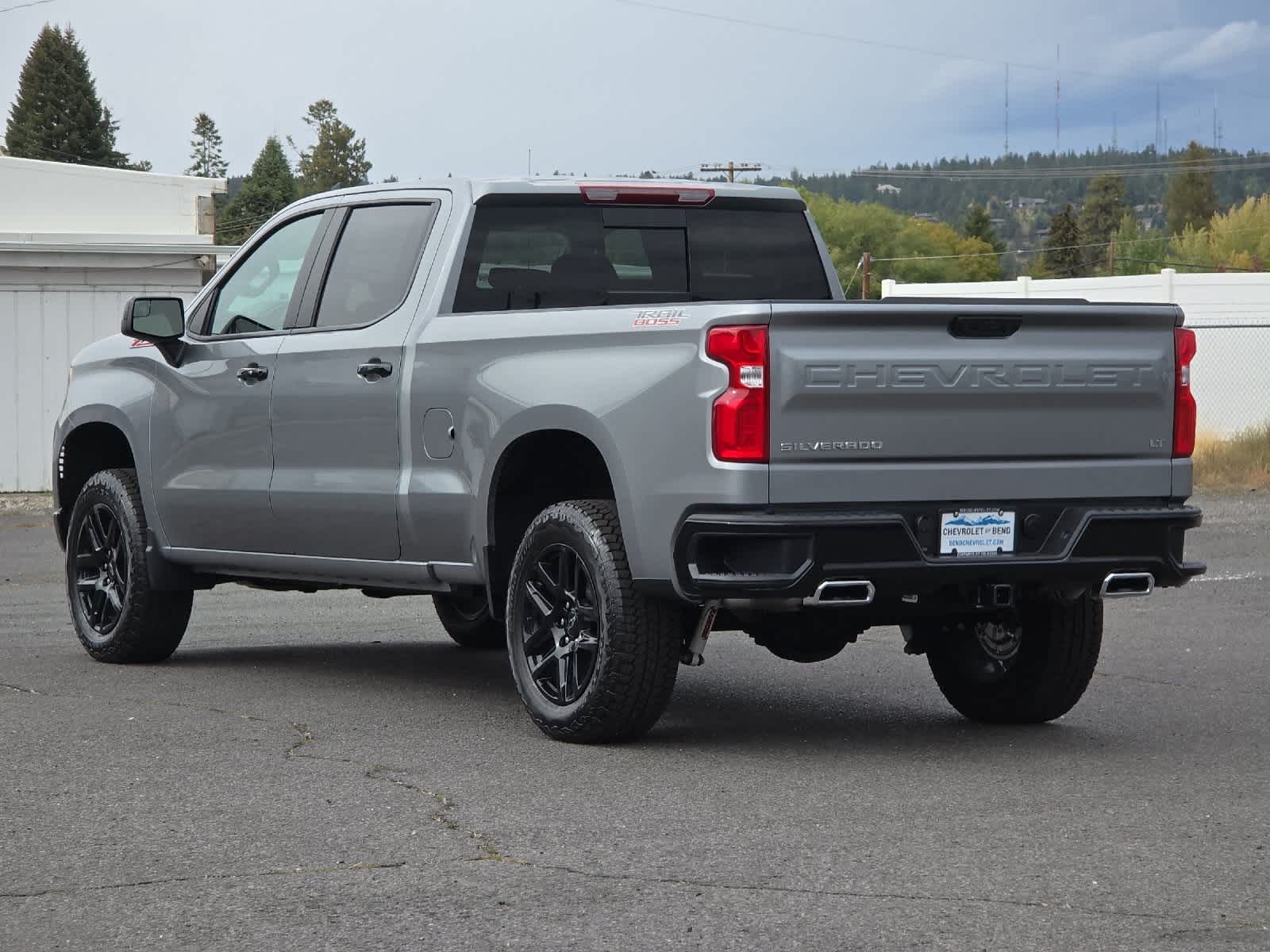 Thumbnail: 2026 Chevrolet Silverado 1500 - 6