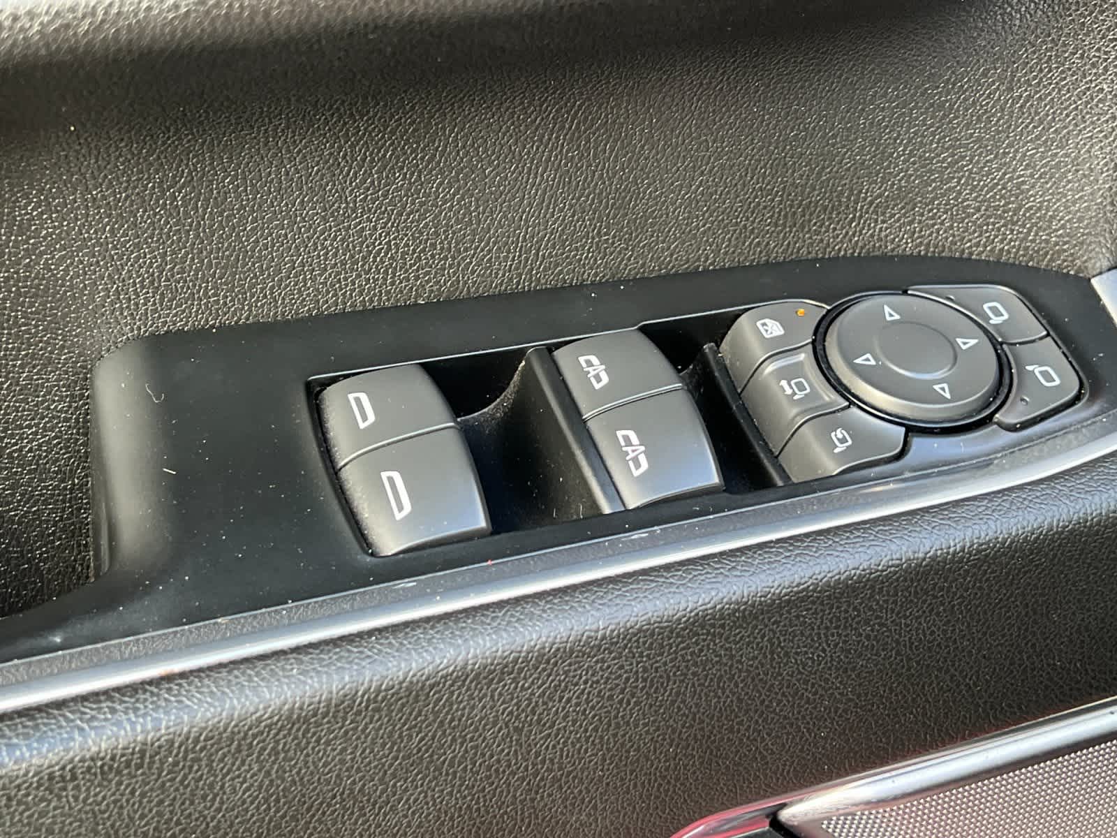 Thumbnail: 2024 Chevrolet Silverado 3500 - 13