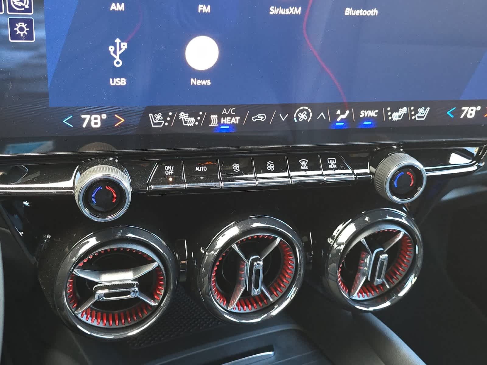 Thumbnail: 2026 Chevrolet Blazer EV - 21