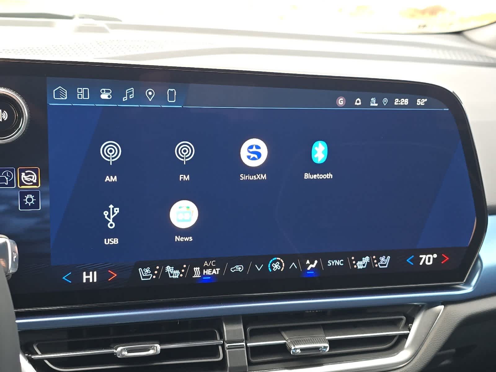 Thumbnail: 2026 Chevrolet Equinox - 18