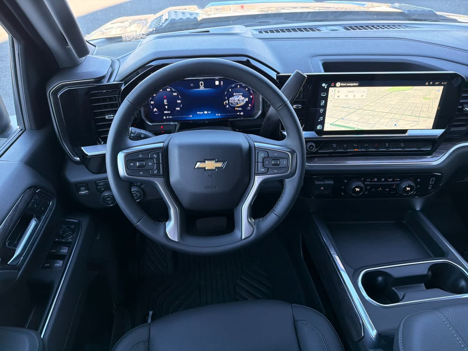 Thumbnail: 2026 Chevrolet Silverado 3500 - 14