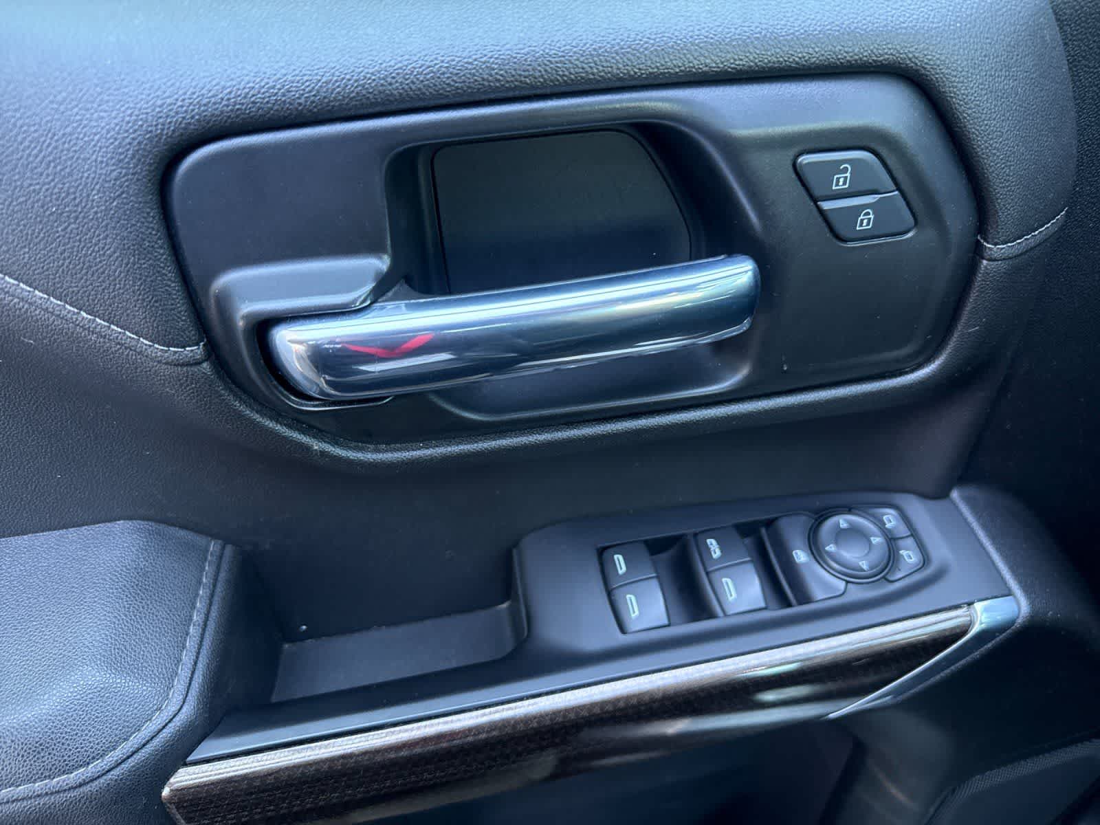 Thumbnail: 2021 Chevrolet Silverado 1500 - 12