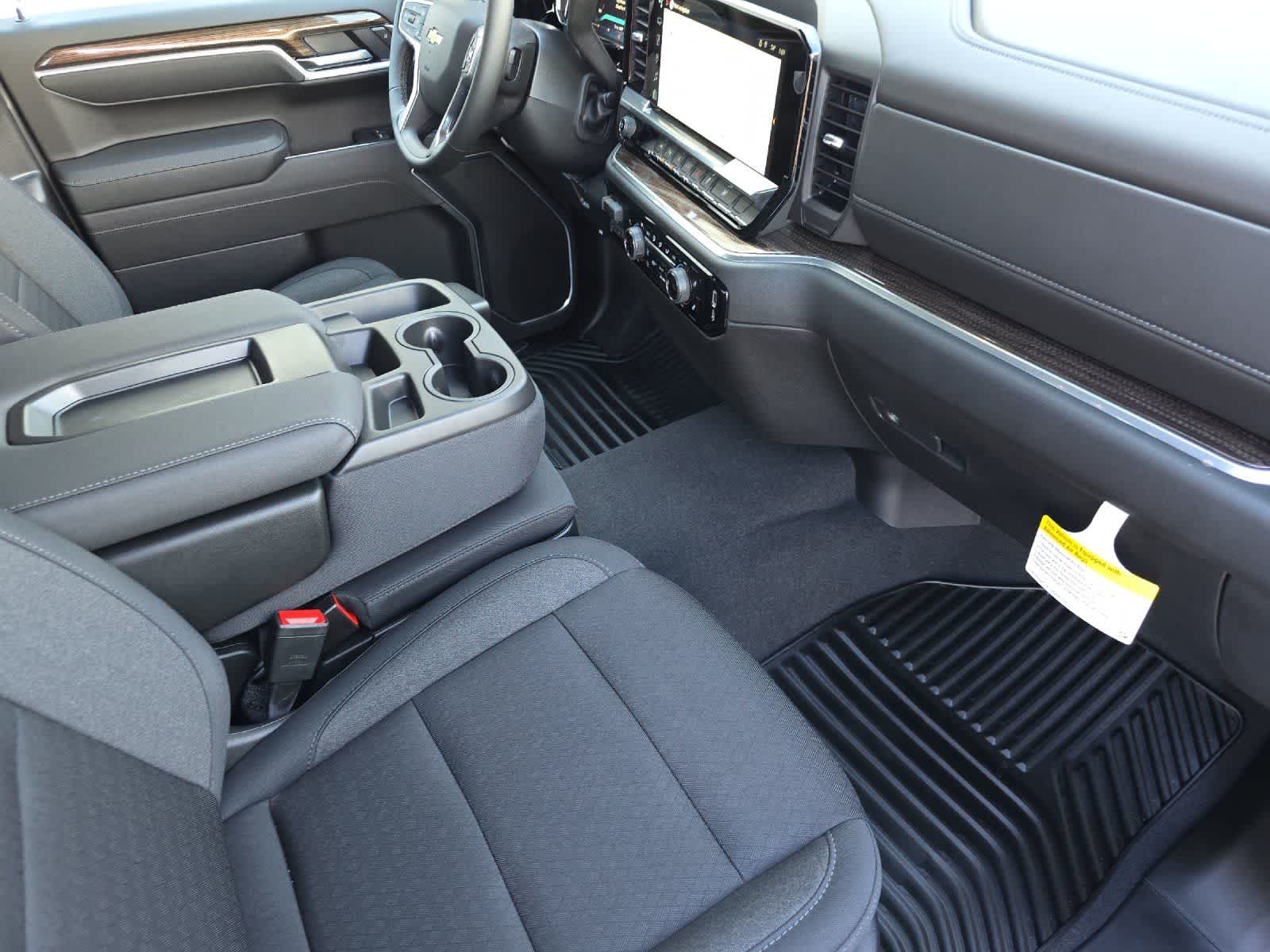 Thumbnail: 2026 Chevrolet Silverado 1500 - 15