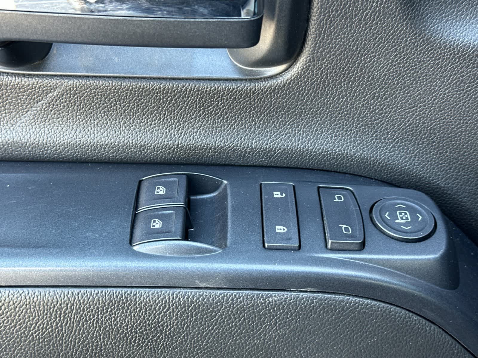 Thumbnail: 2016 Chevrolet Silverado 1500 - 11