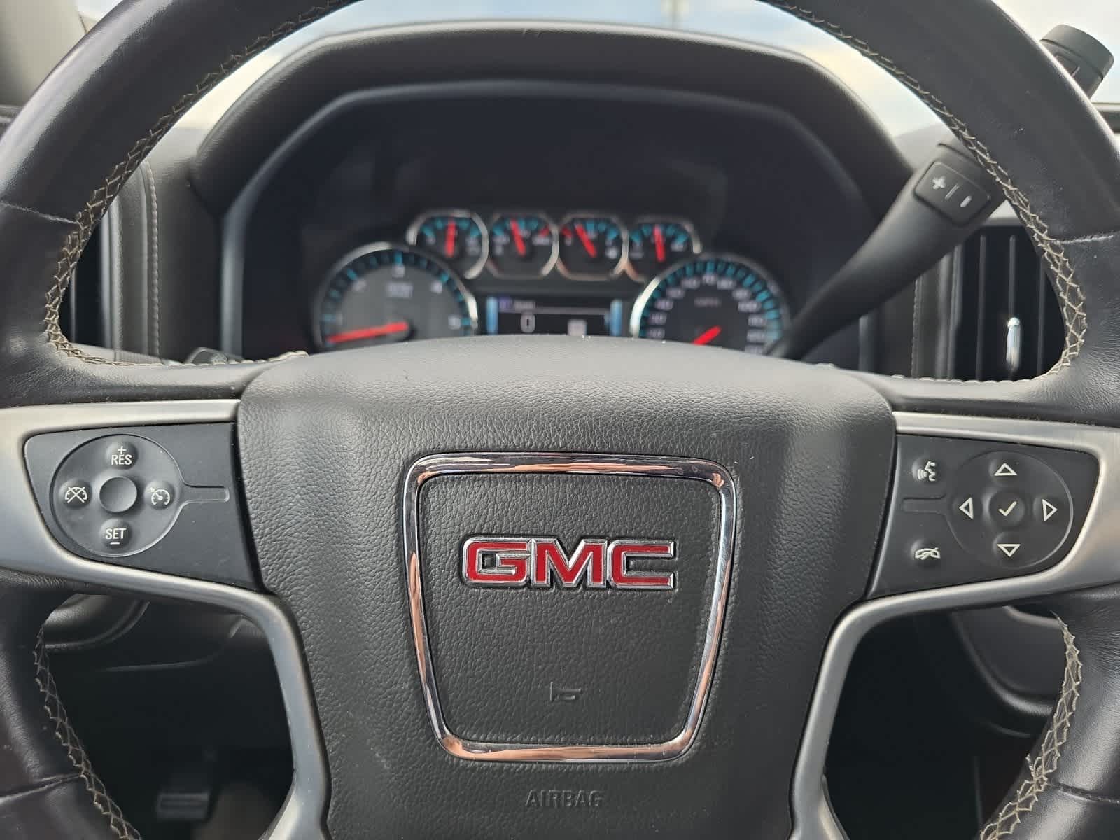 Thumbnail: 2018 GMC Sierra 1500 - 22