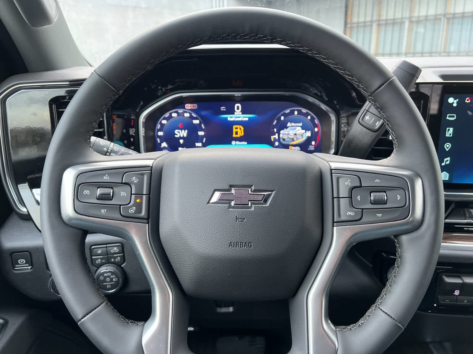 Thumbnail: 2026 Chevrolet Silverado 2500 - 23