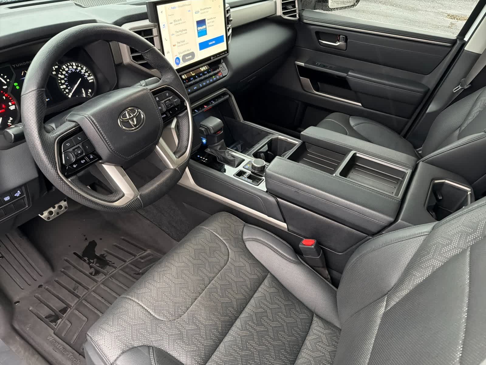 Thumbnail: 2022 Toyota Tundra - 11