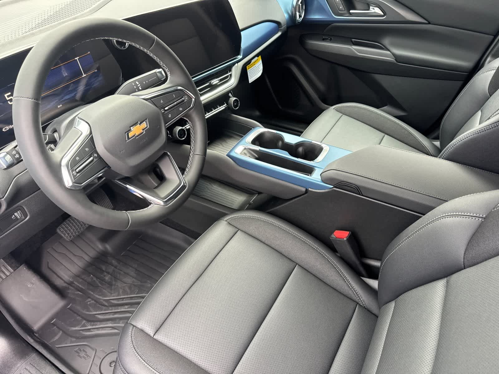 Thumbnail: 2026 Chevrolet Equinox - 11