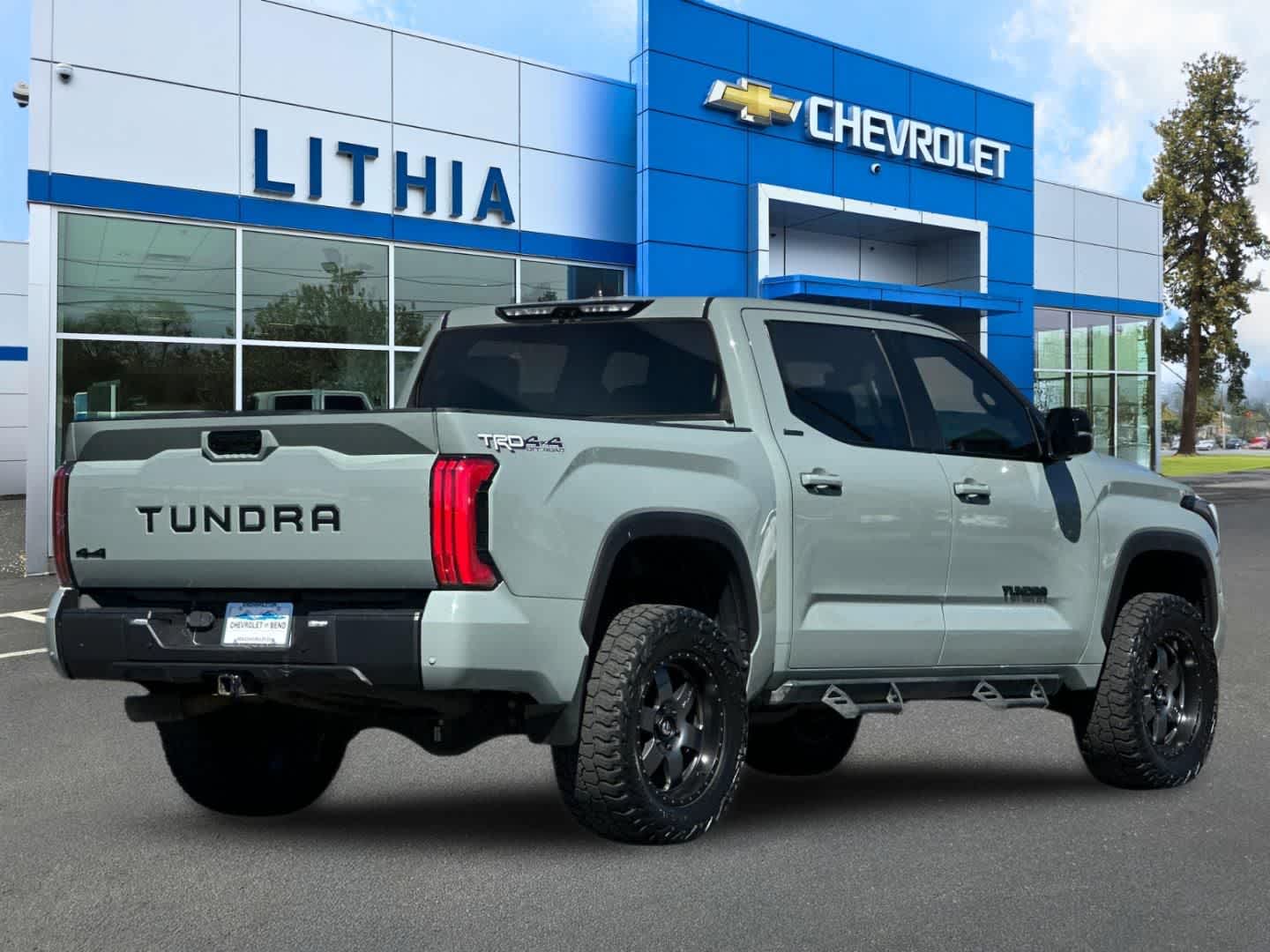 Thumbnail: 2024 Toyota Tundra - 2