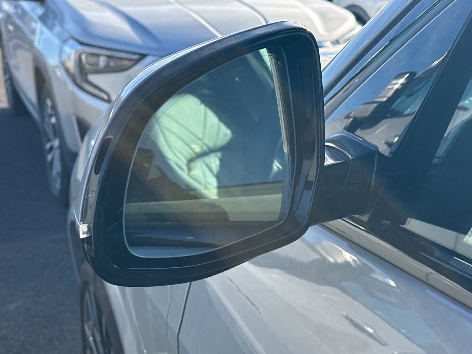 Thumbnail: 2025 BMW X5 - 10