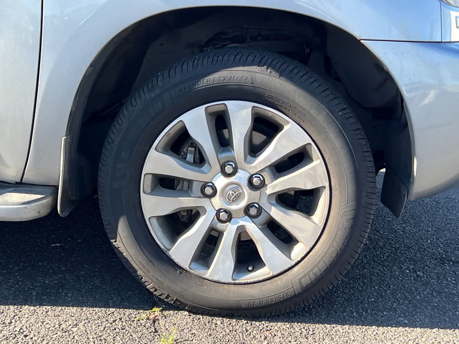 Thumbnail: 2016 Toyota Sequoia - 11