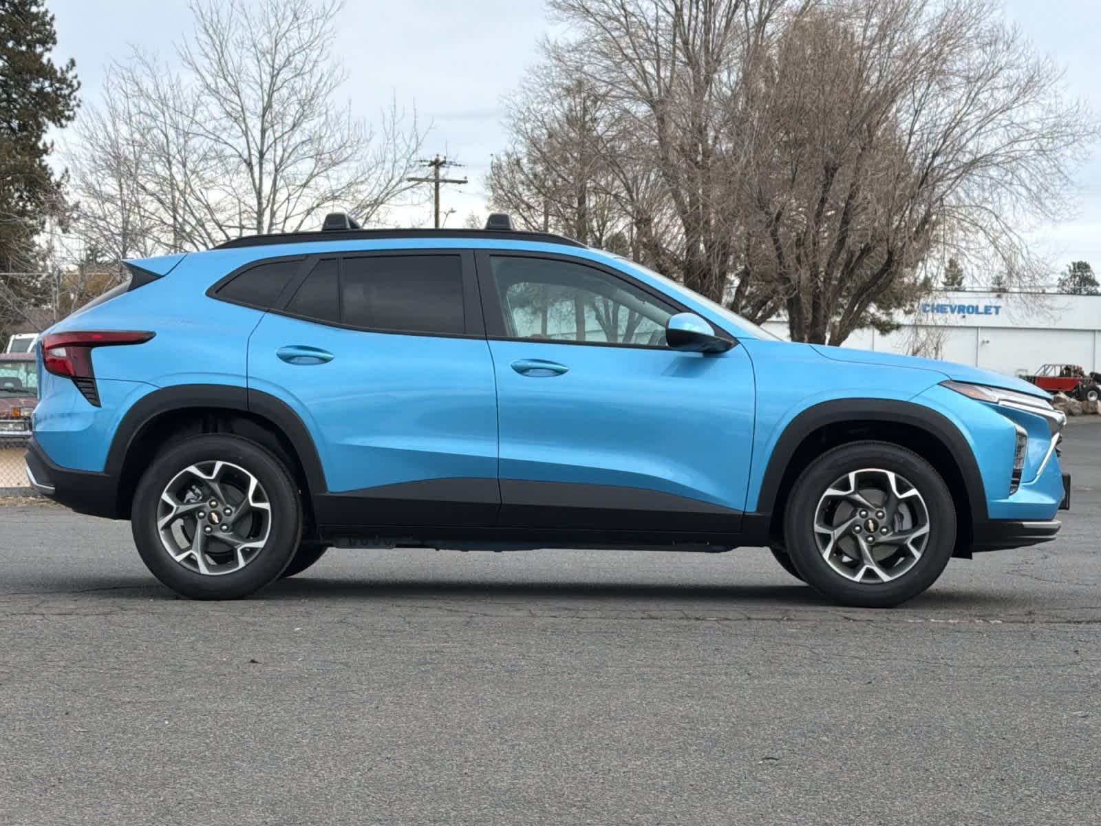 Thumbnail: 2026 Chevrolet Trax - 8