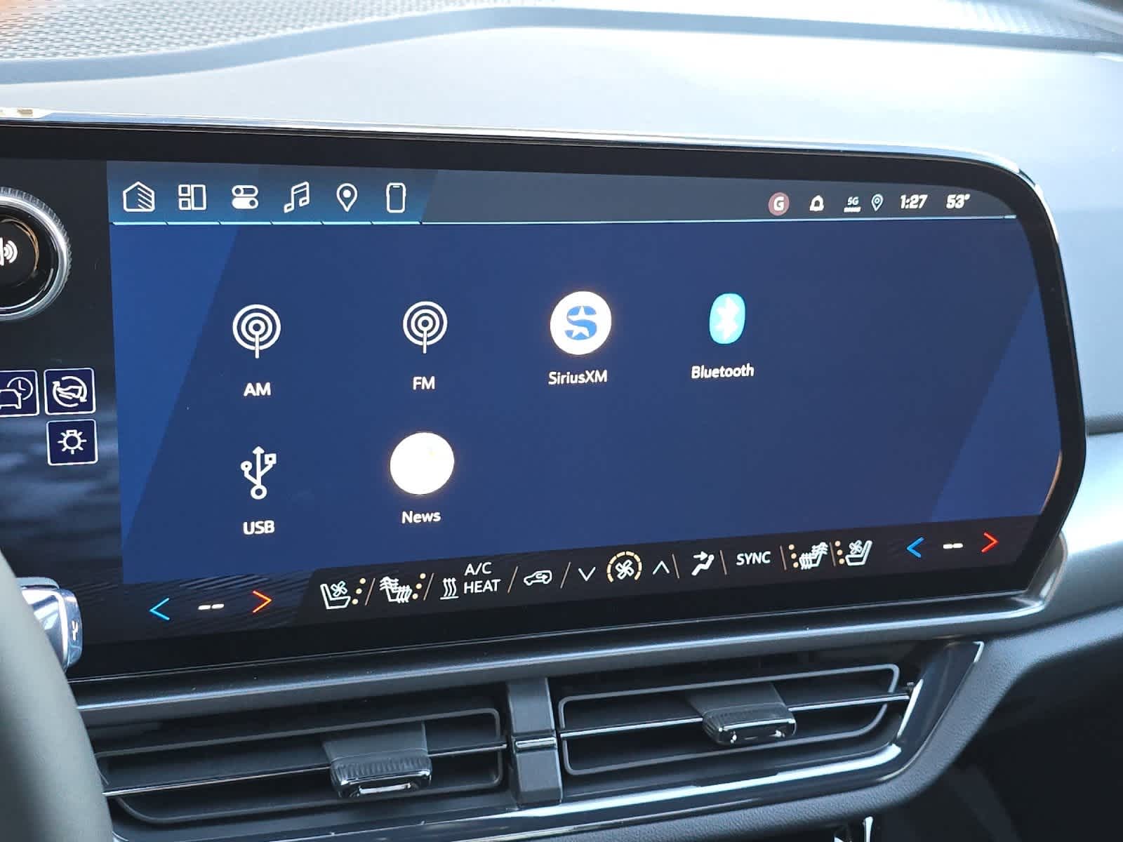 Thumbnail: 2026 Chevrolet Equinox - 18