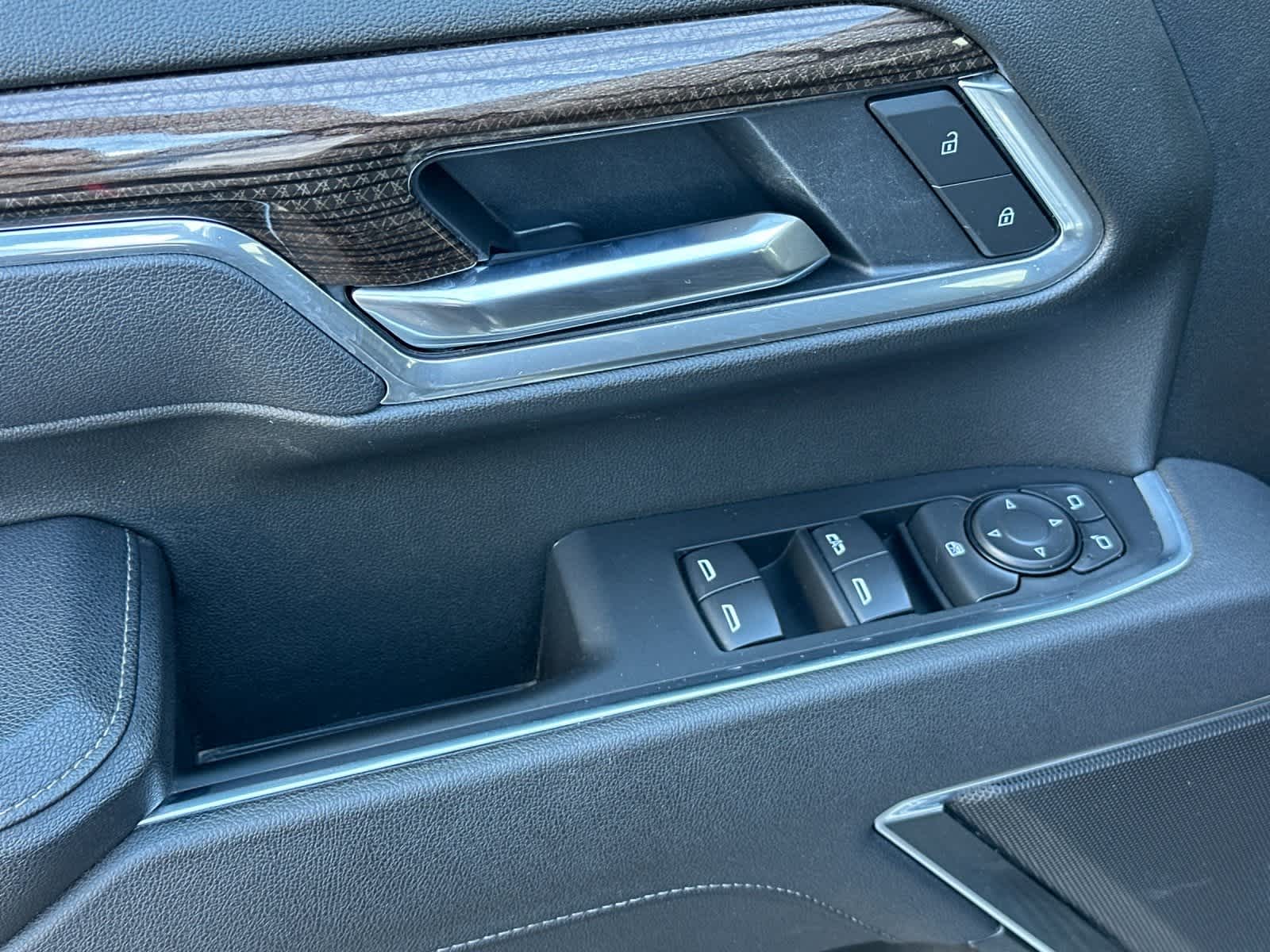 Thumbnail: 2025 Chevrolet Silverado 2500 - 13