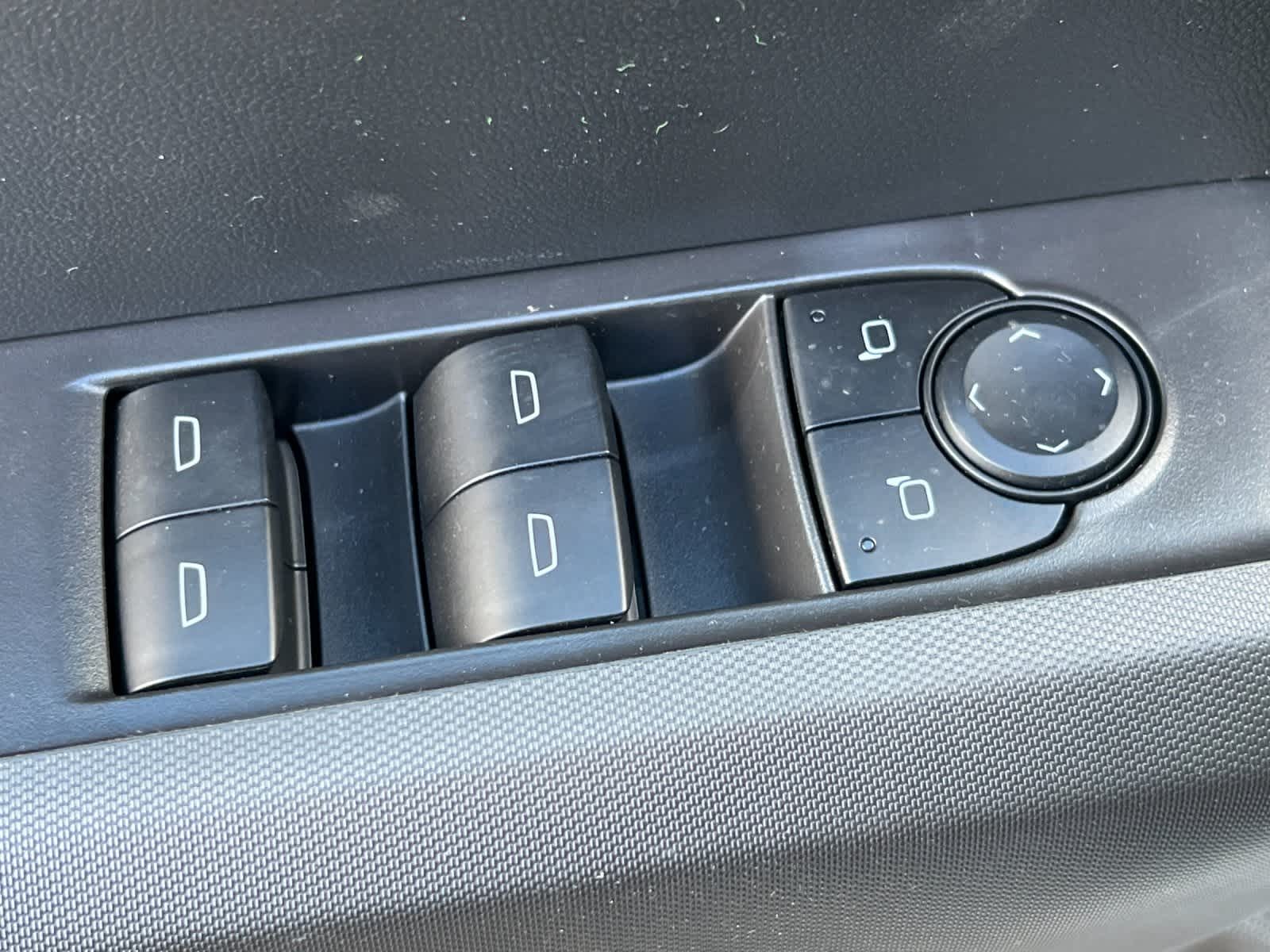 Thumbnail: 2025 Chevrolet Colorado - 13