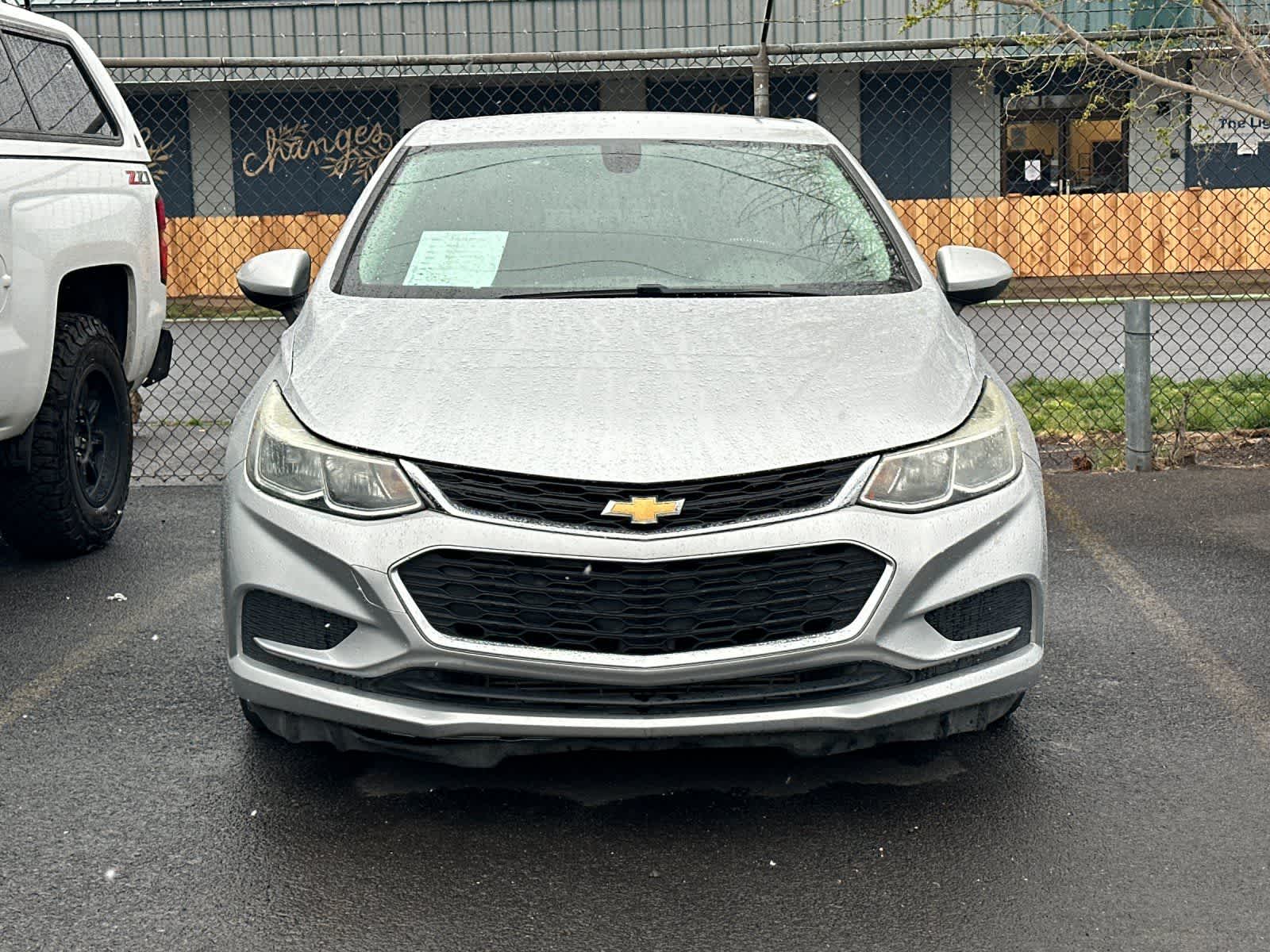Thumbnail: 2018 Chevrolet Cruze - 2