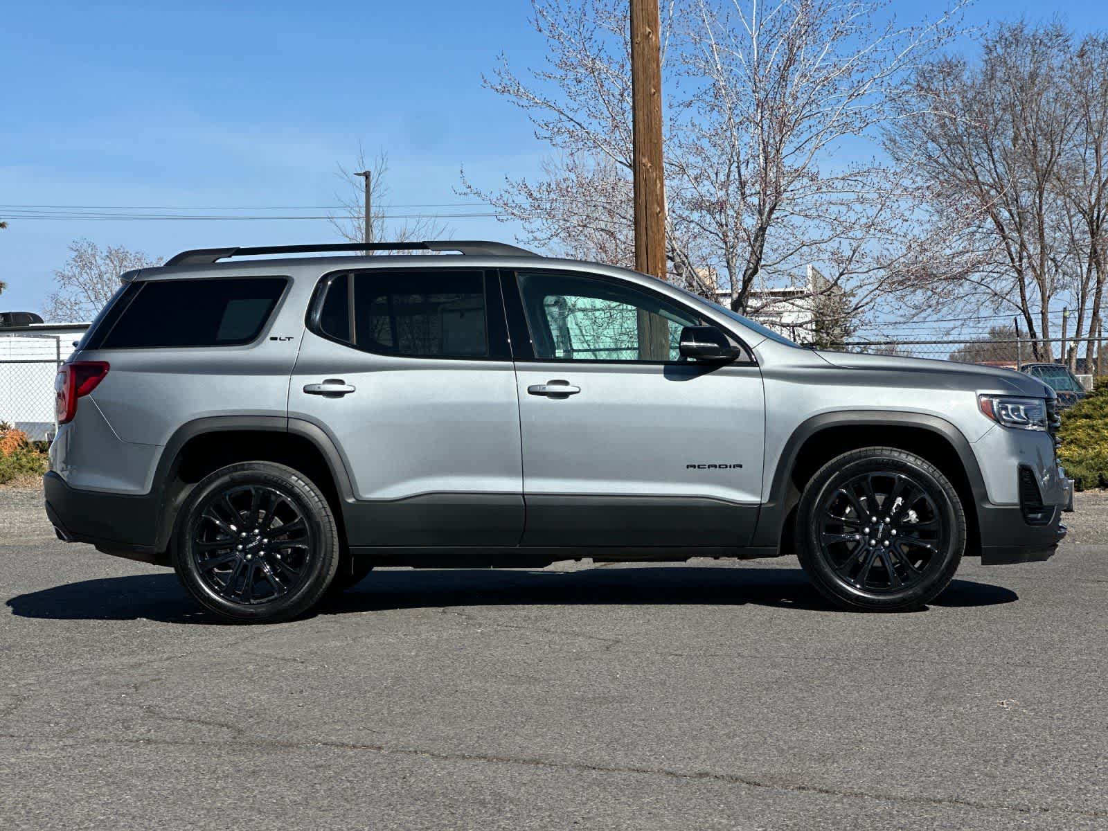 Thumbnail: 2023 GMC Acadia - 8