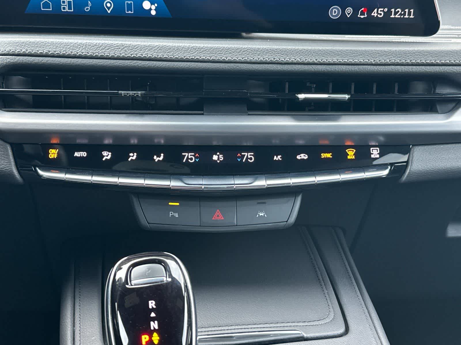 Thumbnail: 2025 Cadillac XT4 - 20