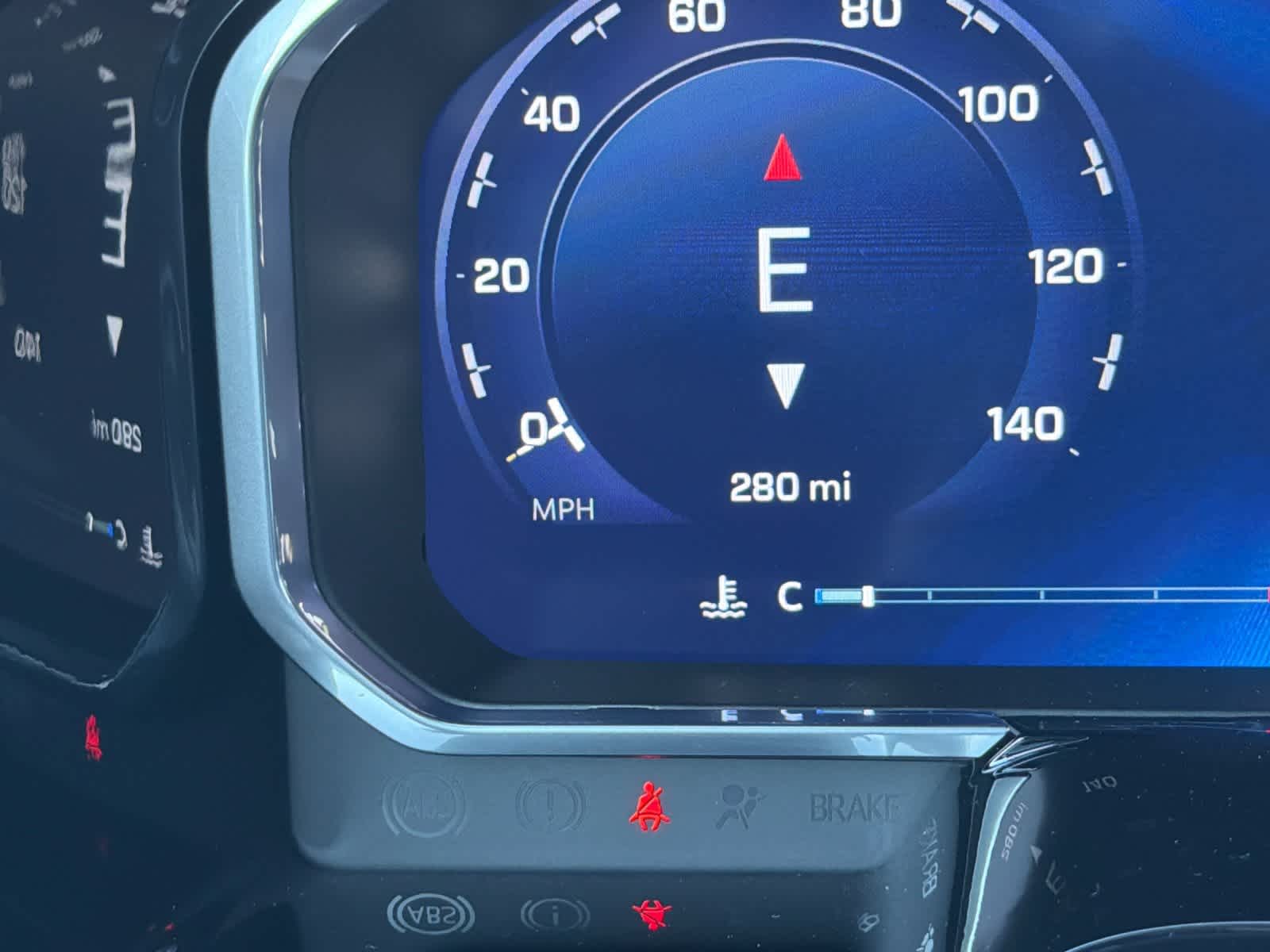 Thumbnail: 2026 Chevrolet Silverado 3500 - 25