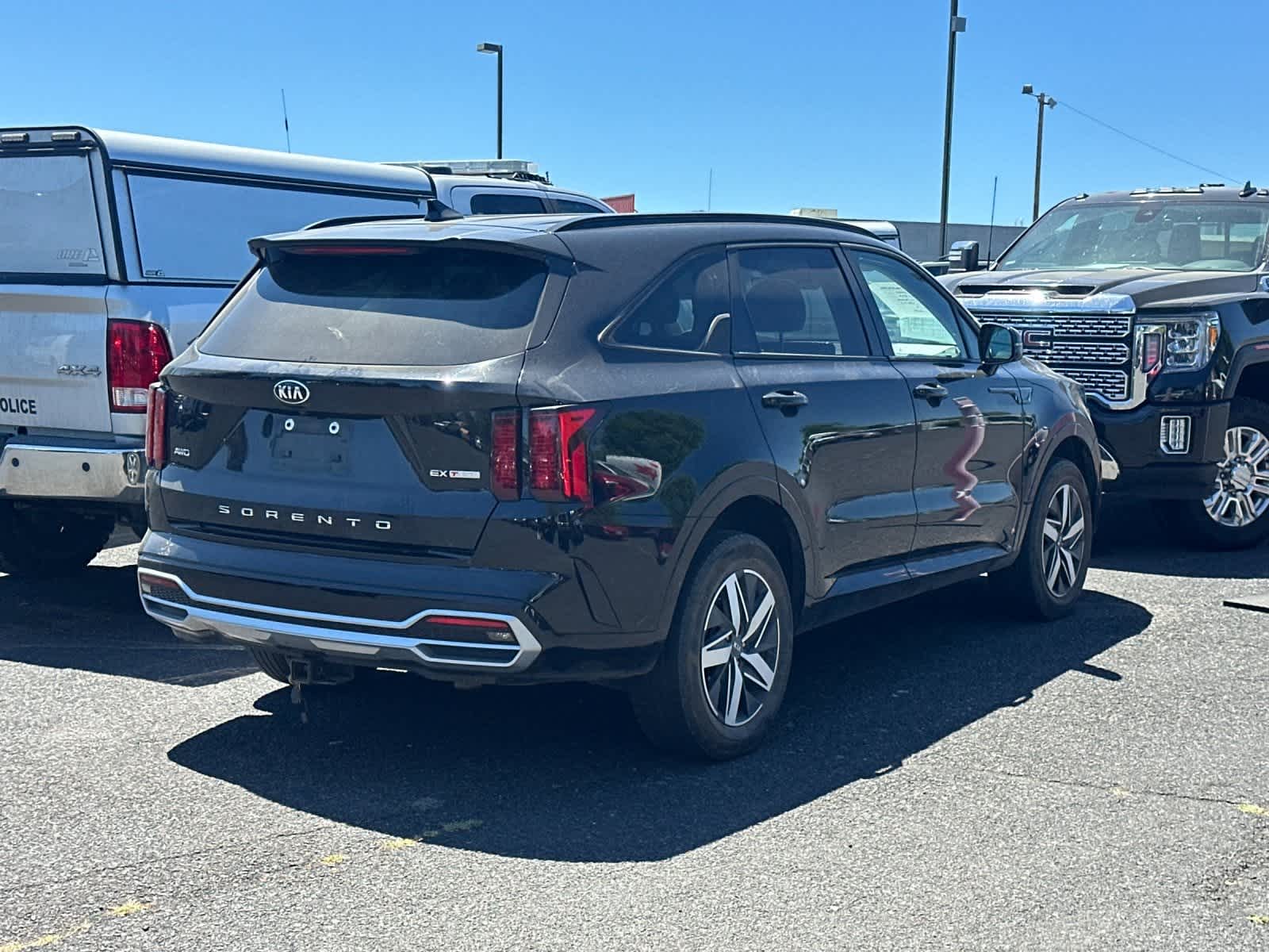 Thumbnail: 2021 Kia Sorento - 2
