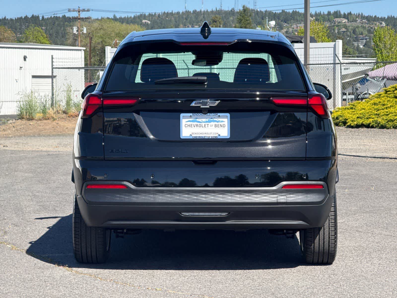 Thumbnail: 2027 Chevrolet Bolt EV - 7