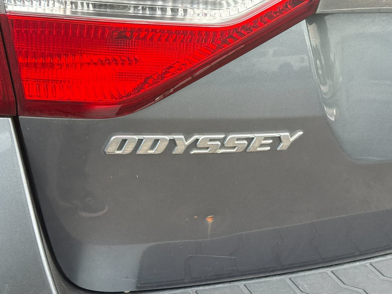 Thumbnail: 2011 Honda Odyssey - 10