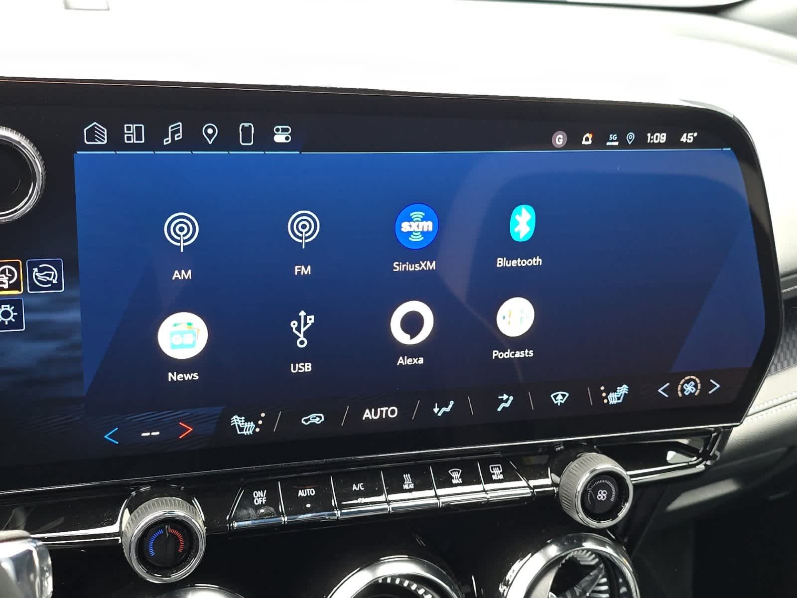 Thumbnail: 2025 Chevrolet Blazer EV - 18