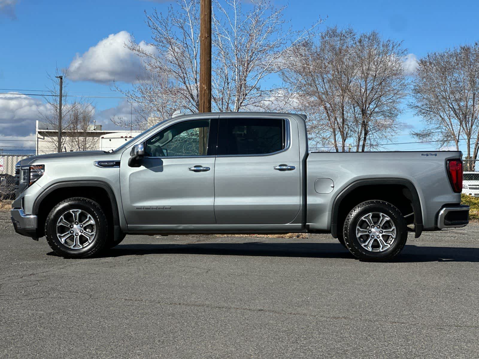 Thumbnail: 2024 GMC Sierra 1500 - 5