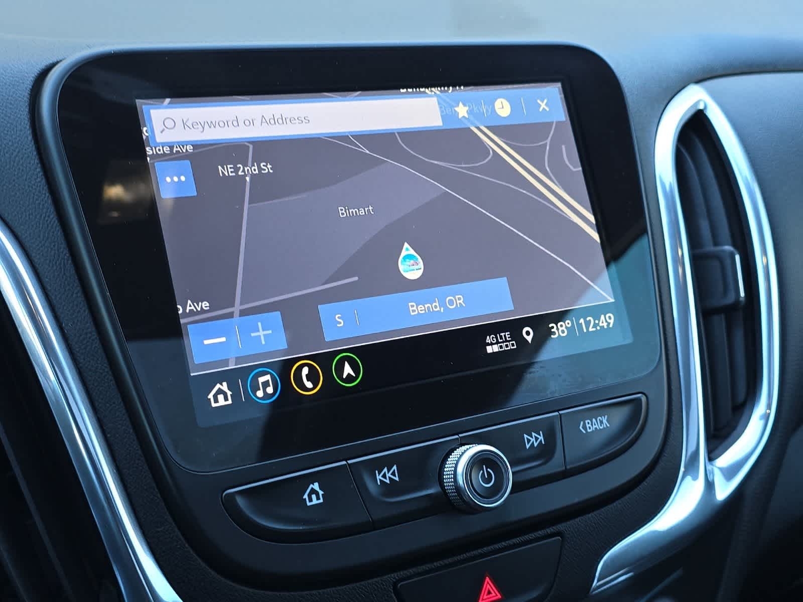 Thumbnail: 2019 Chevrolet Equinox - 19