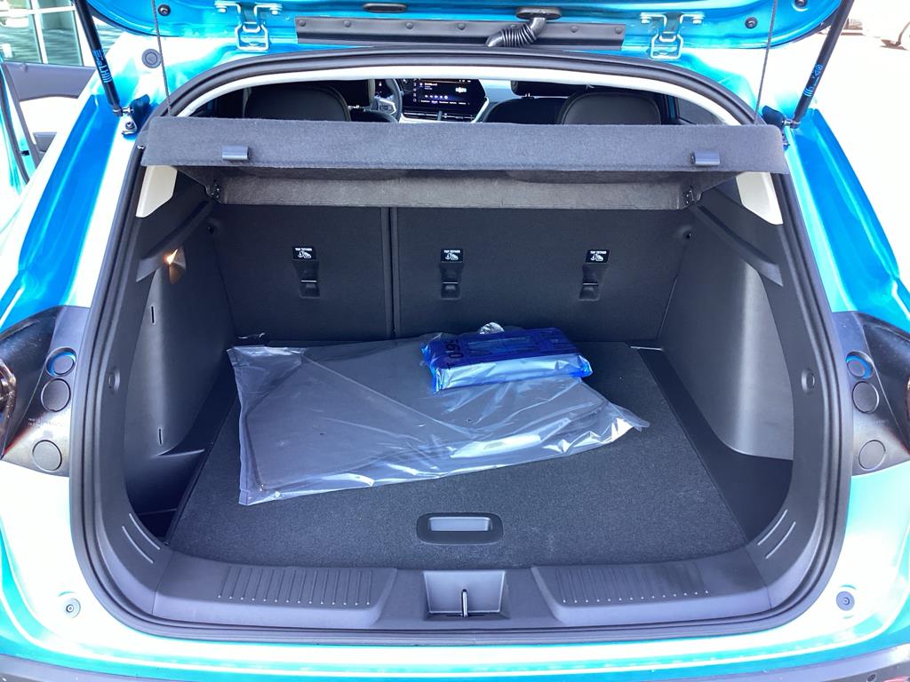 2026 Chevrolet Trax LT - Photo 21