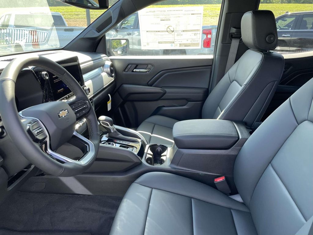2026 Chevrolet Colorado LT - Photo 19