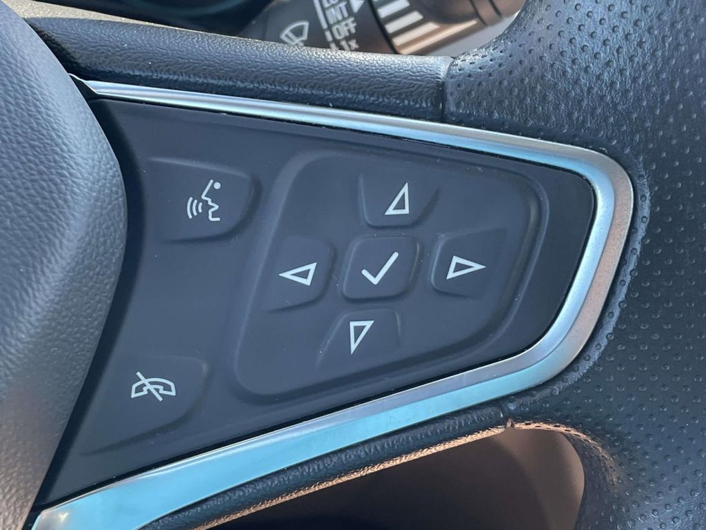 2024 Chevrolet Equinox LS - Photo 29