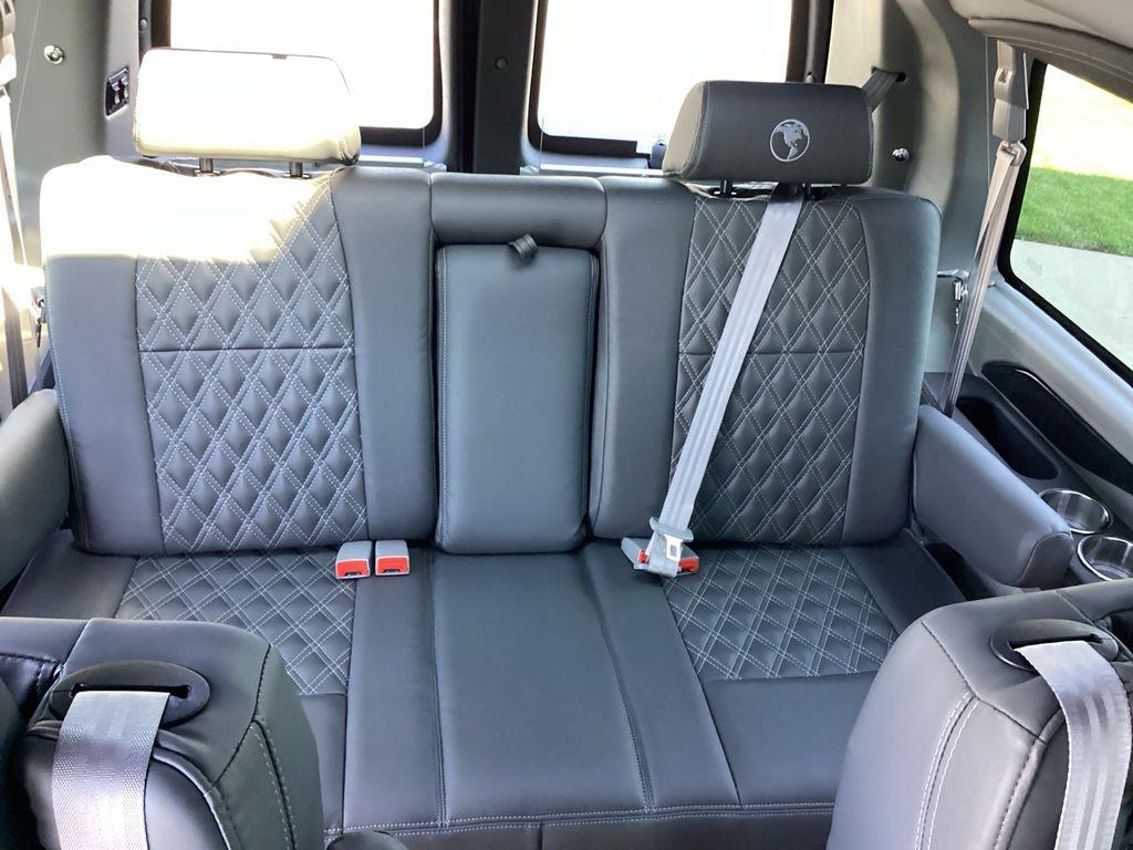 2025 Chevrolet Express Cargo Work Van - Photo 25