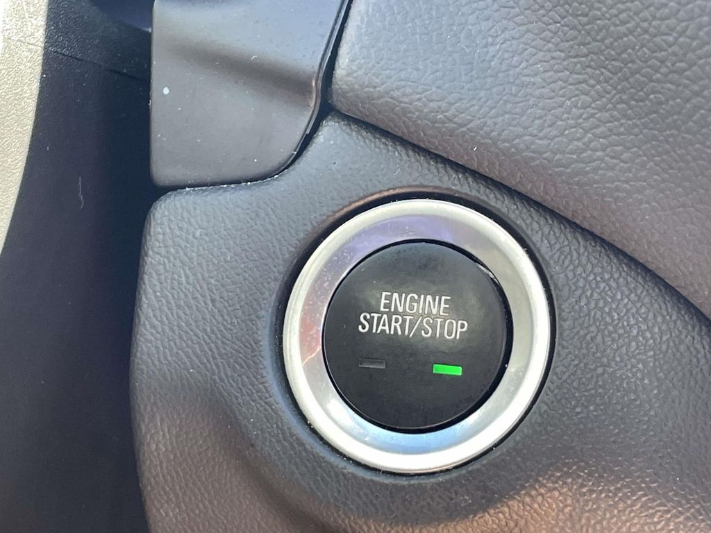 2023 Chevrolet Equinox LT - Photo 27