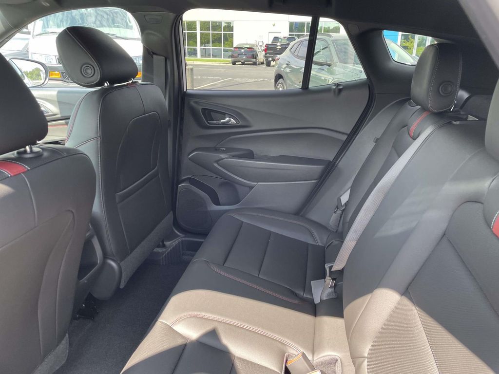 2026 Chevrolet Trax RS - Photo 15