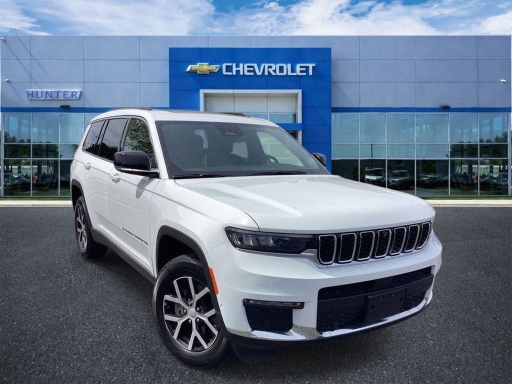 2024 Jeep Grand Cherokee L Limited 4x4's photo
