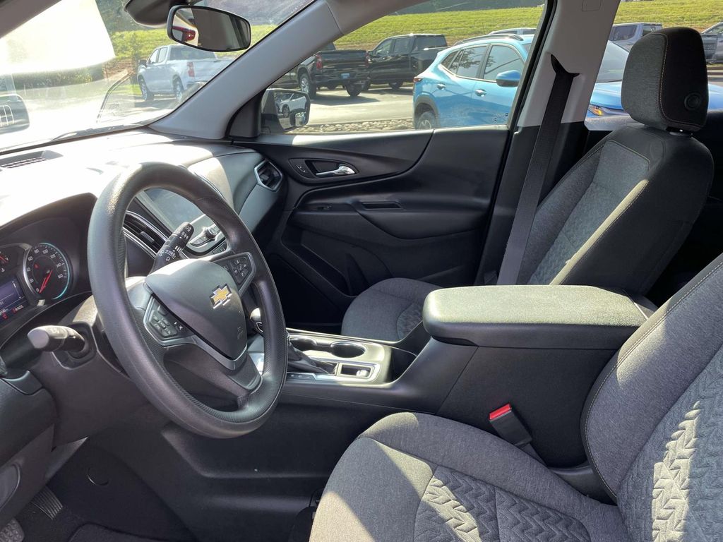2023 Chevrolet Equinox LT - Photo 20
