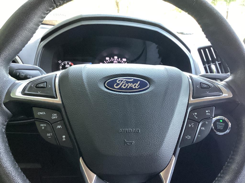 2022 Ford Edge SEL - Photo 10