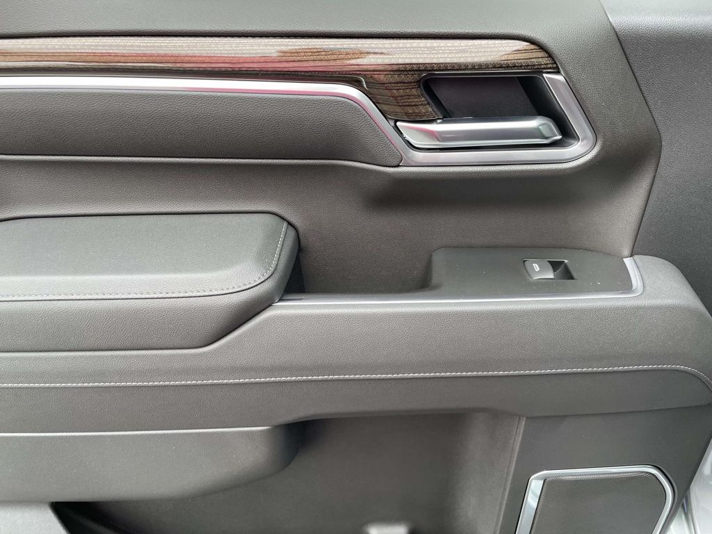 2026 Chevrolet Silverado 1500 RST - Photo 14