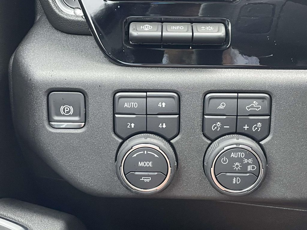 2025 Chevrolet Silverado 2500HD LTZ - Photo 28