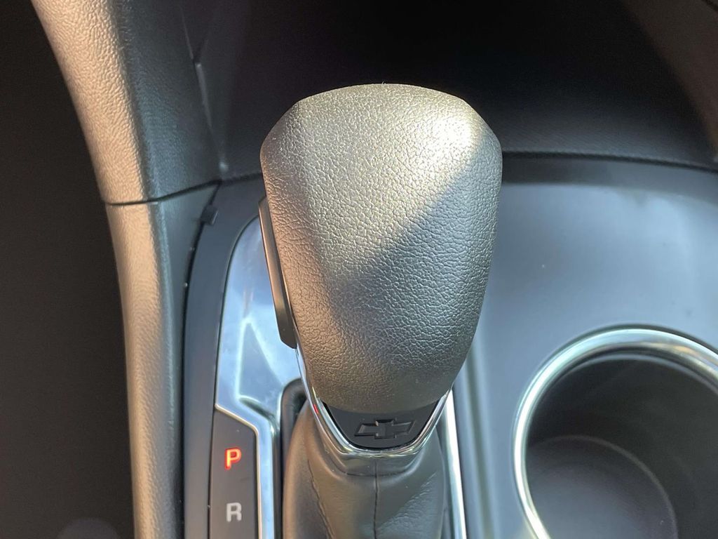 2023 Chevrolet Equinox LT - Photo 25