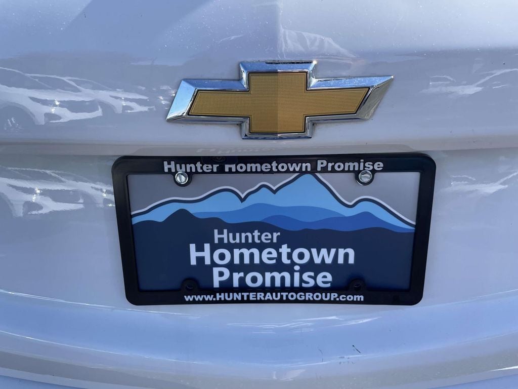 2023 Chevrolet Equinox LT - Photo 11