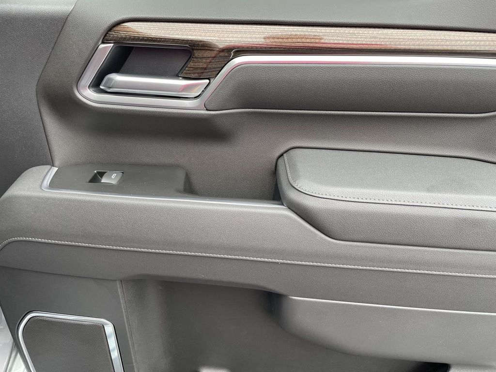 2026 Chevrolet Silverado 1500 RST - Photo 10