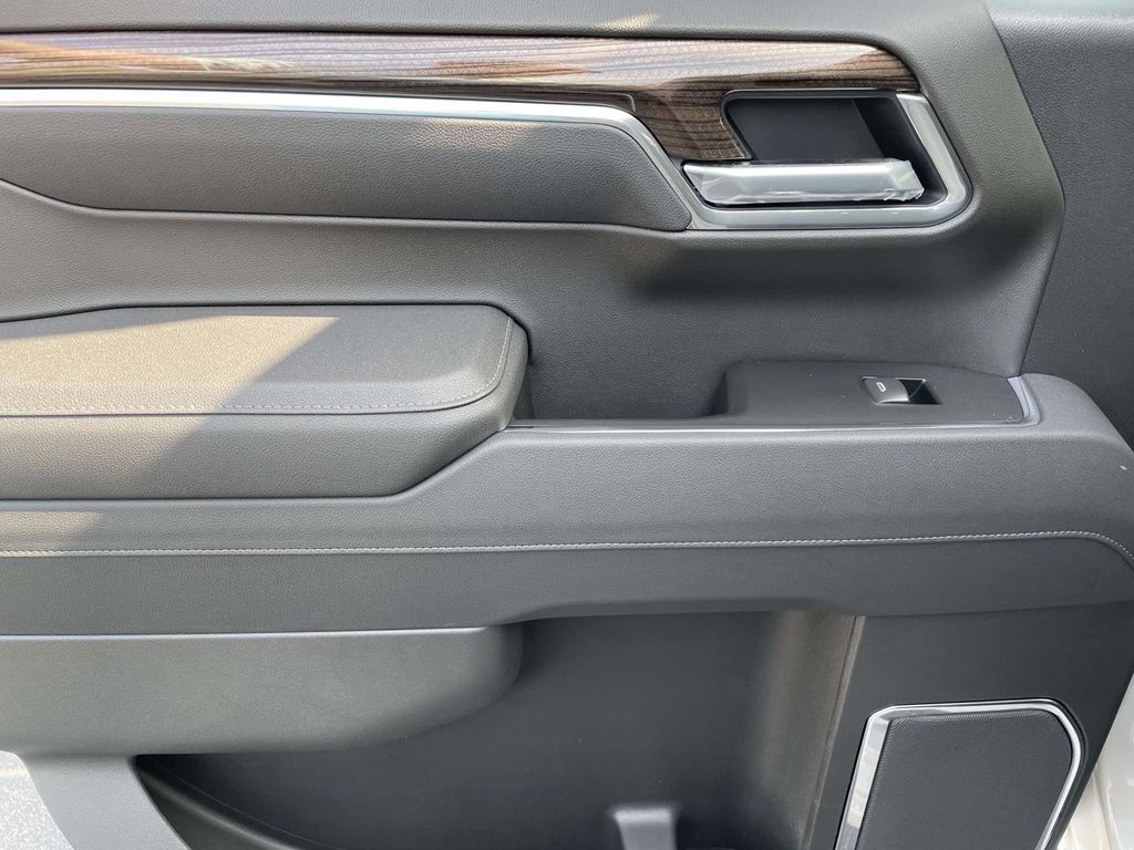 2026 Chevrolet Silverado 1500 RST - Photo 13